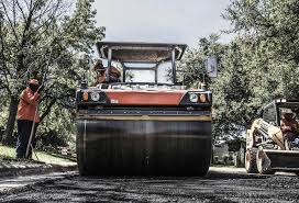 Best Driveway Grading and Leveling  in North Fond Du Lac, WI